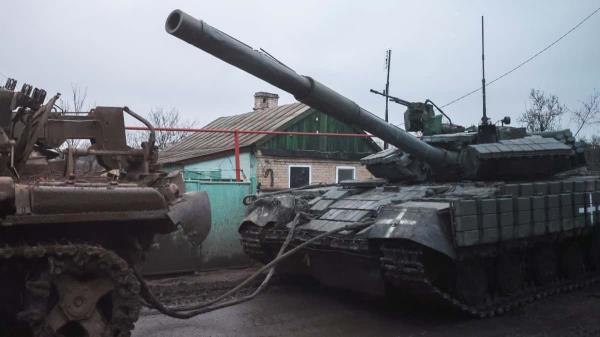 随着战斗加剧，乌克兰承认俄罗斯在巴赫穆特取得了进展